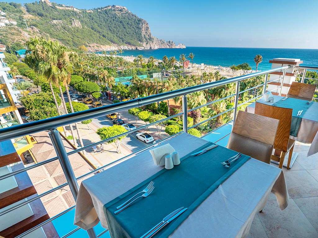 Buffétrestaurangens uteservering